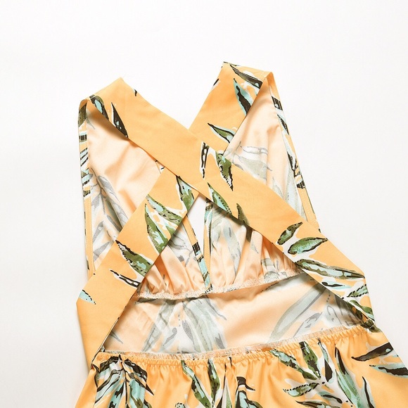 Elastic Waist One Piece Short Jumpsuit Rompers - Picture 5 of 12